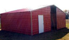 Metal horse barn with tack room